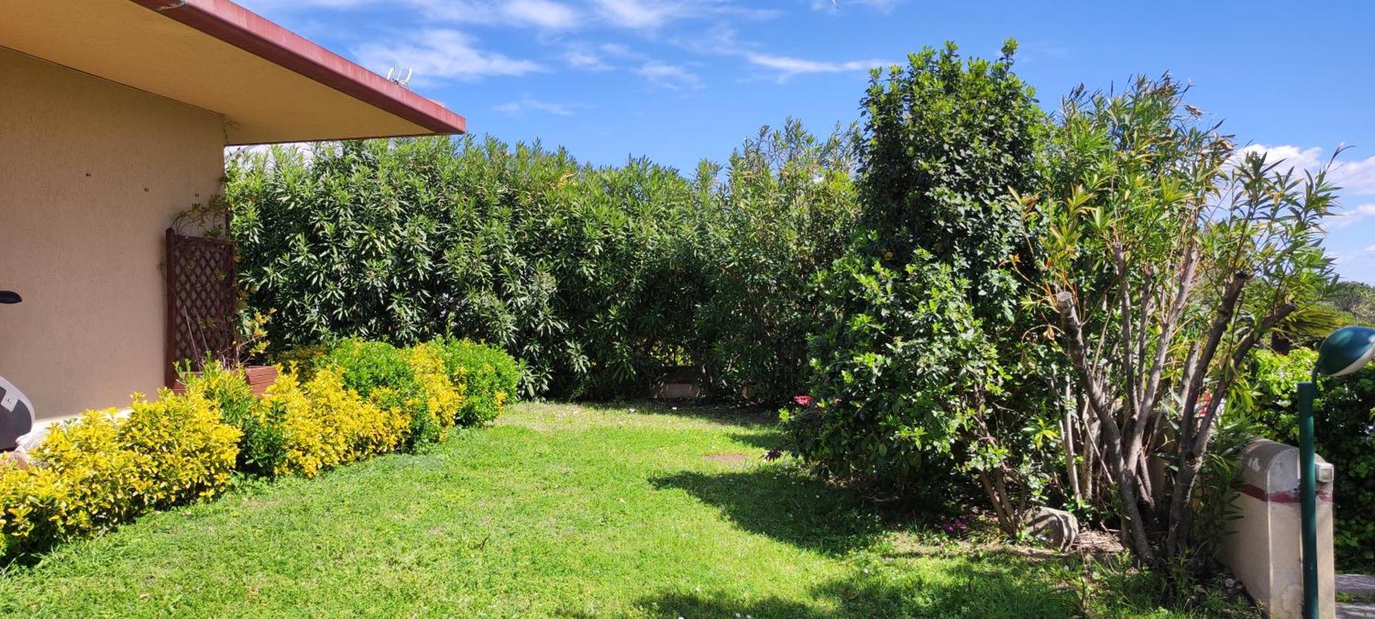 Villa Quadrifoglio อาเรนซาโน ภายนอก รูปภาพ